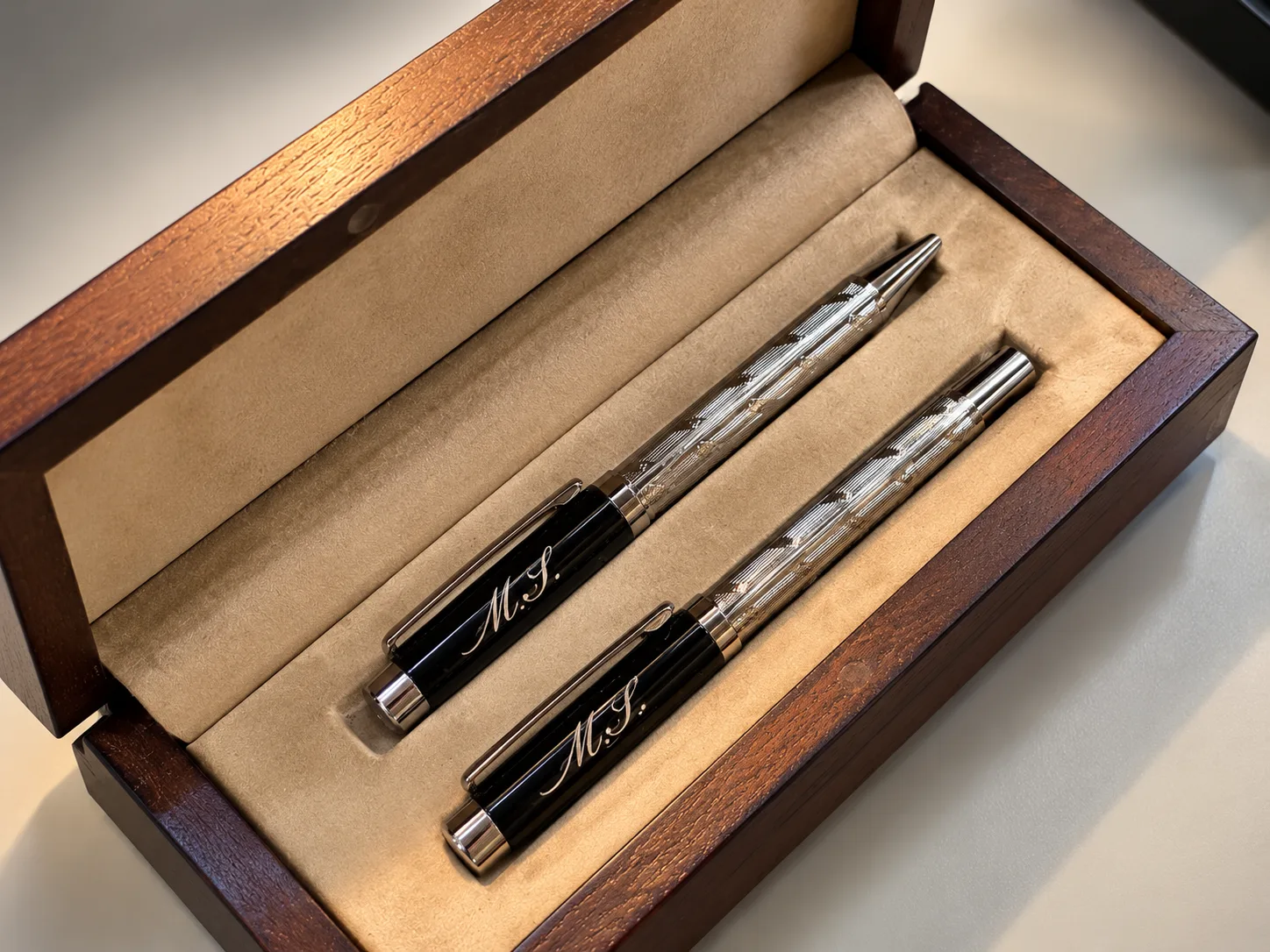 Luxury Personalized Pen Set – Fountain & Ballpoint Pens with Wooden Gift Bo