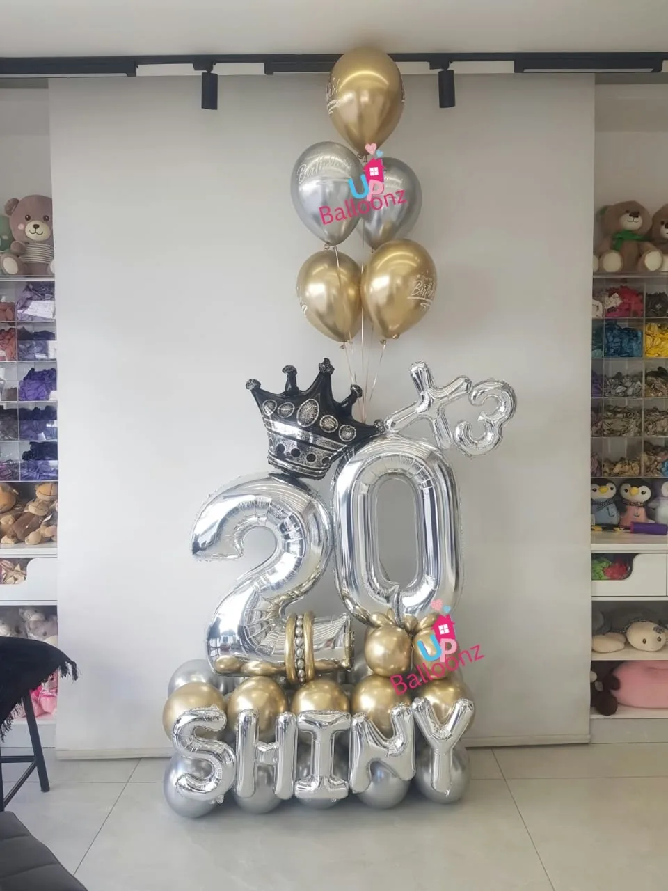 Personalized Crown Birthday Balloon Setup